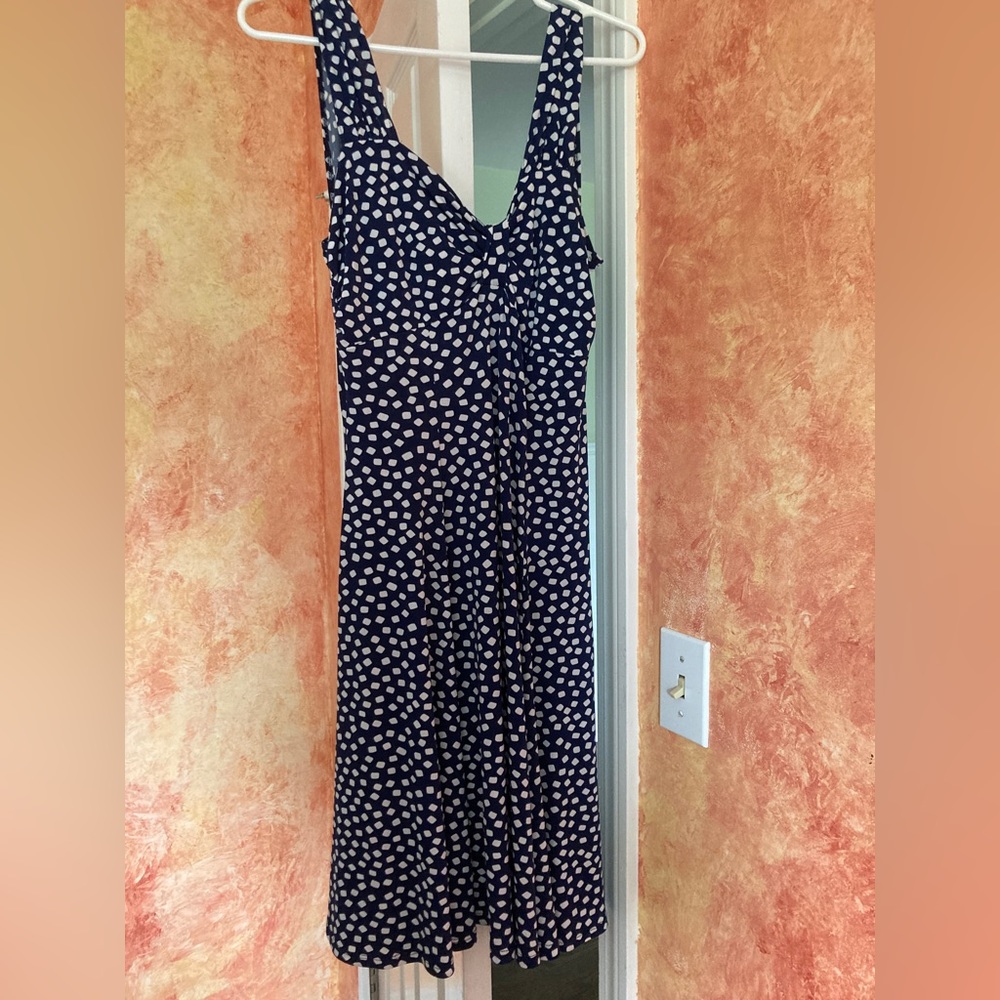 Pretty Woman dress, size 0 (stretchy; runs large 5’6, 105 lbs & it’s big on me)